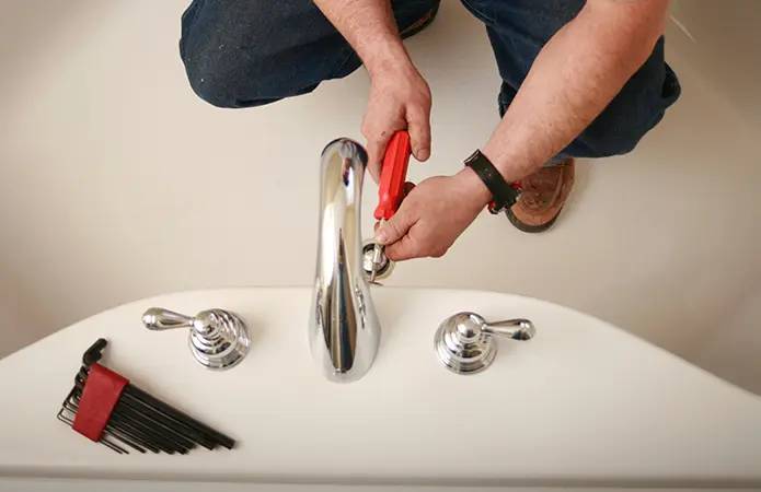 bathtub drain cleaning & unclogging